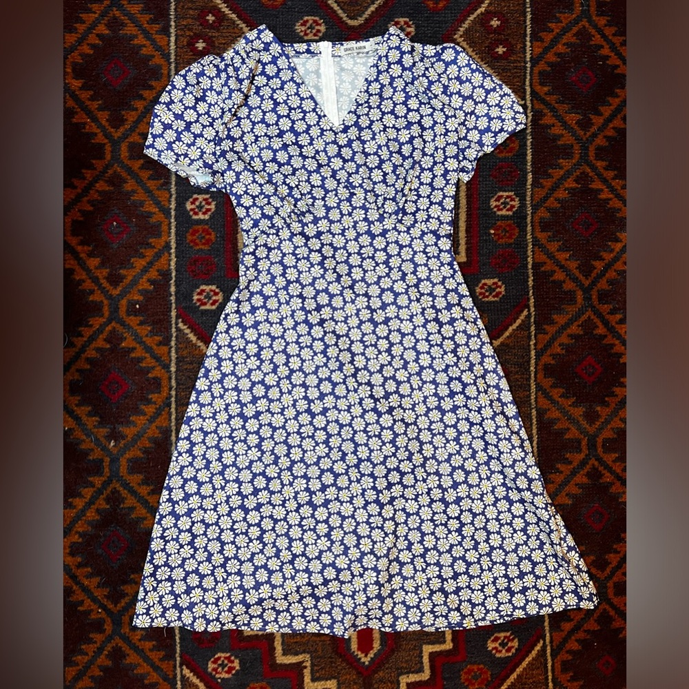 90s Grace Karin Daisy dress